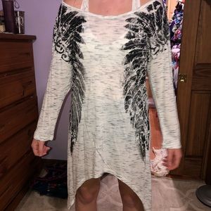 Tunic Top with wing design